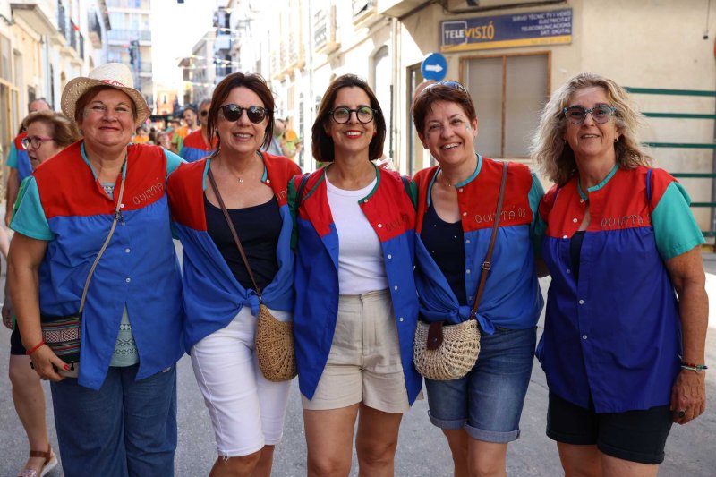 Galeria de fotos (no oficials) del Dia de les Quintades a Pedreguer Galeria de fotos (no oficials) del Dia de les Quintades a Pedreguer